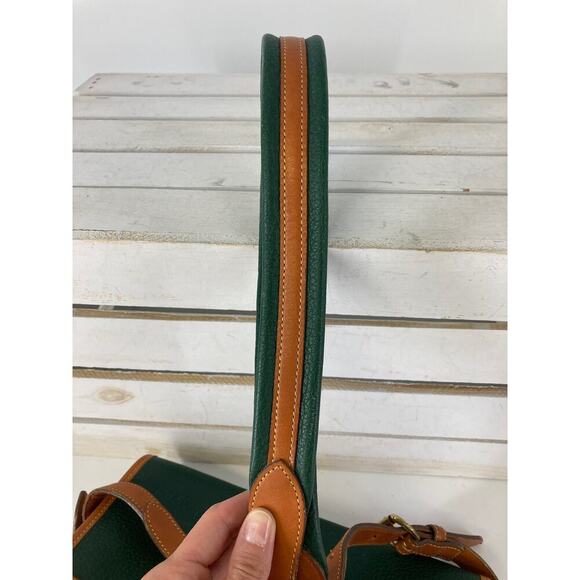 DOONEY & BOURKE MEDIUM GREEN LEATHER VINTAGE CROSSBODY BAG - Picture 16 of 16